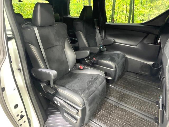 アルファード ２．５Ｓ　タイプゴールドＩＩＩ　サンルーフ　モデリスタ　純正９型ナビ　両側電動ドア　後席モニター　バックカメラ　セーフティセンス　ドラレコ　ＥＴＣ　レーダークルーズ　禁煙車　電動リアゲート　ハーフレザーシート　コーナーセンサー（9枚目）