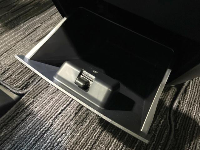 アルファード ２．５Ｓ　タイプゴールドＩＩＩ　サンルーフ　モデリスタ　純正９型ナビ　両側電動ドア　後席モニター　バックカメラ　セーフティセンス　ドラレコ　ＥＴＣ　レーダークルーズ　禁煙車　電動リアゲート　ハーフレザーシート　コーナーセンサー（68枚目）