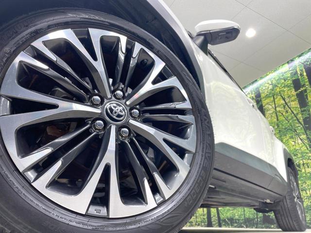 ヤリスクロス ハイブリッドＺ　禁煙車　純正８型ナビ　全周囲カメラ　セーフティセンス　ドラレコ　ビルトインＥＴＣ　レーダークルーズ　電動リアゲート　ハーフレザーシート　シートヒーター　パワーシート　コーナーセンサー　スマートキー（13枚目）