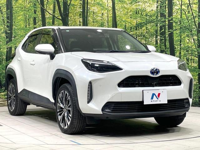 ヤリスクロス ハイブリッドＺ　禁煙車　純正８型ナビ　全周囲カメラ　セーフティセンス　ドラレコ　ビルトインＥＴＣ　レーダークルーズ　電動リアゲート　ハーフレザーシート　シートヒーター　パワーシート　コーナーセンサー　スマートキー（16枚目）