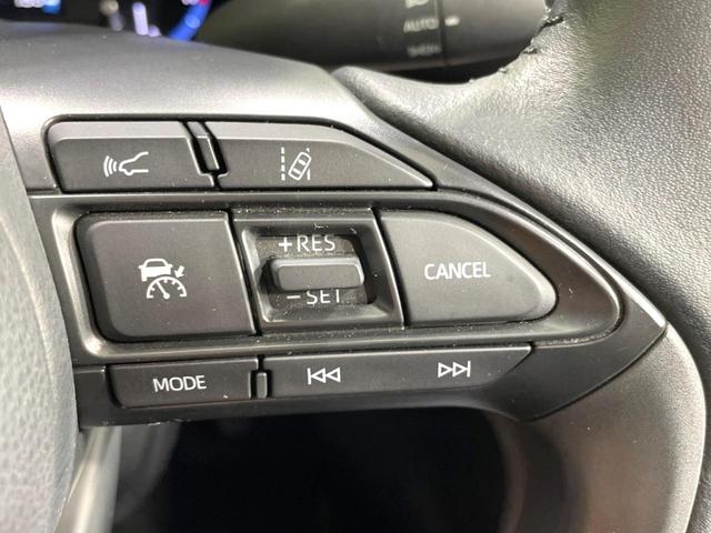 ヤリスクロス ハイブリッドＺ　禁煙車　純正８型ナビ　全周囲カメラ　セーフティセンス　ドラレコ　ビルトインＥＴＣ　レーダークルーズ　電動リアゲート　ハーフレザーシート　シートヒーター　パワーシート　コーナーセンサー　スマートキー（54枚目）