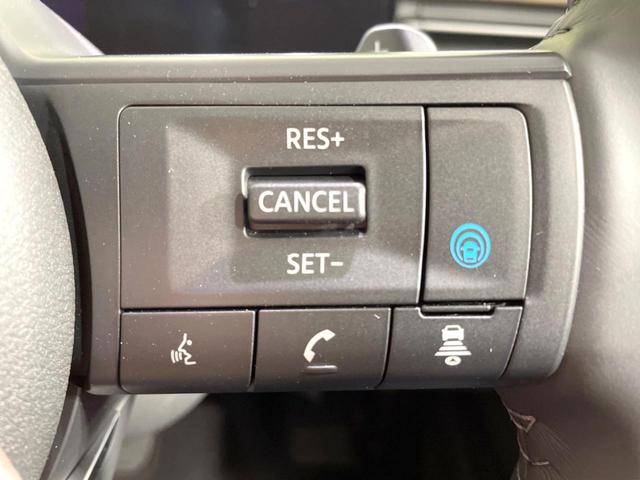 セレナ ハイウェイスターＶ　プロパイロット　両側電動ドア　バックカメラ　衝突軽減　ドラレコ　ＥＴＣ　ブラインドスポットモニター　ナビ　禁煙車　バックカメラ　ＬＥＤヘッド　純正１６インチアルミ　オートハイビーム　オートライト（3枚目）