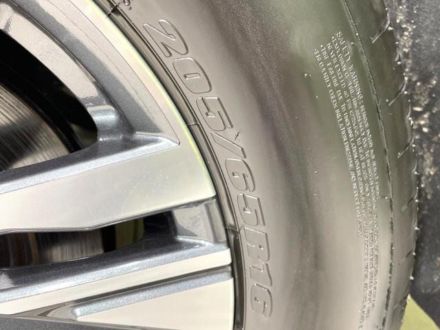 セレナ ハイウェイスターＶ　プロパイロット　両側電動ドア　バックカメラ　衝突軽減　ドラレコ　ＥＴＣ　ブラインドスポットモニター　ナビ　禁煙車　バックカメラ　ＬＥＤヘッド　純正１６インチアルミ　オートハイビーム　オートライト（26枚目）