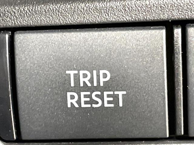 セレナ ハイウェイスターＶ　プロパイロット　両側電動ドア　バックカメラ　衝突軽減　ドラレコ　ＥＴＣ　ブラインドスポットモニター　ナビ　禁煙車　バックカメラ　ＬＥＤヘッド　純正１６インチアルミ　オートハイビーム　オートライト（42枚目）