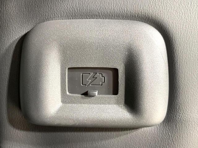 セレナ ハイウェイスターＶ　プロパイロット　両側電動ドア　バックカメラ　衝突軽減　ドラレコ　ＥＴＣ　ブラインドスポットモニター　ナビ　禁煙車　バックカメラ　ＬＥＤヘッド　純正１６インチアルミ　オートハイビーム　オートライト（51枚目）