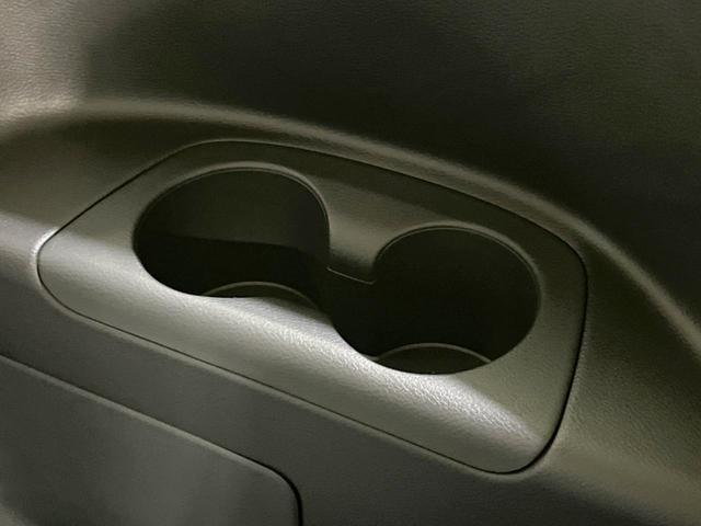 セレナ ハイウェイスターＶ　プロパイロット　両側電動ドア　バックカメラ　衝突軽減　ドラレコ　ＥＴＣ　ブラインドスポットモニター　ナビ　禁煙車　バックカメラ　ＬＥＤヘッド　純正１６インチアルミ　オートハイビーム　オートライト（61枚目）