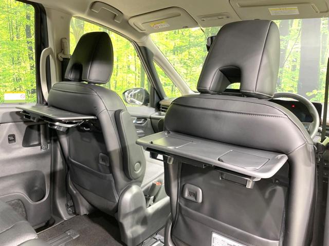 セレナ ハイウェイスターＶ　プロパイロット　両側電動ドア　バックカメラ　衝突軽減　ドラレコ　ＥＴＣ　ブラインドスポットモニター　ナビ　禁煙車　バックカメラ　ＬＥＤヘッド　純正１６インチアルミ　オートハイビーム　オートライト（65枚目）