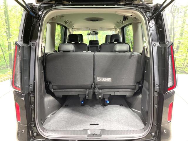 セレナ ハイウェイスターＶ　プロパイロット　両側電動ドア　バックカメラ　衝突軽減　ドラレコ　ＥＴＣ　ブラインドスポットモニター　ナビ　禁煙車　バックカメラ　ＬＥＤヘッド　純正１６インチアルミ　オートハイビーム　オートライト（67枚目）