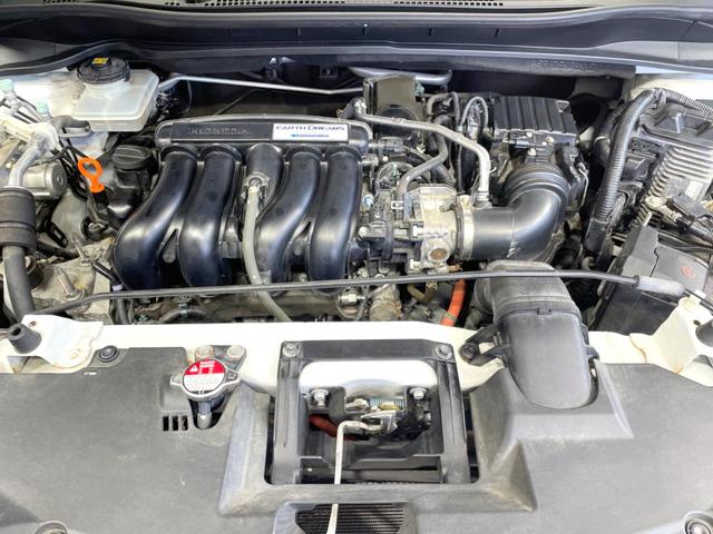 ヴェゼル ハイブリッドＺ　禁煙車　ＳＤナビ　バックカメラ　衝突軽減　ビルトインＥＴＣ　ハーフレザーシート　シートヒーター　スマートキー　ＬＥＤヘッド　クルコン　フルセグ　Ｂｌｕｅｔｏｏｔｈ　純正１７インチアルミ　オートライト（18枚目）