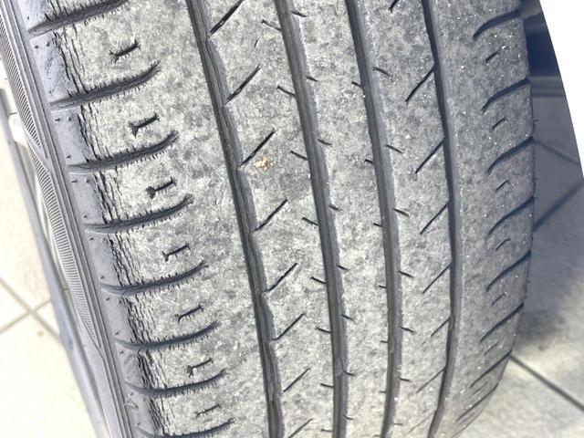 ヴェゼル ハイブリッドＺ　禁煙車　ＳＤナビ　バックカメラ　衝突軽減　ビルトインＥＴＣ　ハーフレザーシート　シートヒーター　スマートキー　ＬＥＤヘッド　クルコン　フルセグ　Ｂｌｕｅｔｏｏｔｈ　純正１７インチアルミ　オートライト（25枚目）