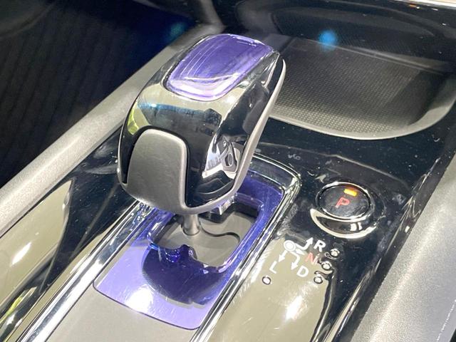 ヴェゼル ハイブリッドＺ　禁煙車　ＳＤナビ　バックカメラ　衝突軽減　ビルトインＥＴＣ　ハーフレザーシート　シートヒーター　スマートキー　ＬＥＤヘッド　クルコン　フルセグ　Ｂｌｕｅｔｏｏｔｈ　純正１７インチアルミ　オートライト（32枚目）