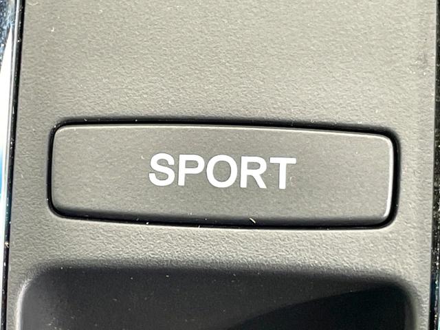 ヴェゼル ハイブリッドＺ　禁煙車　ＳＤナビ　バックカメラ　衝突軽減　ビルトインＥＴＣ　ハーフレザーシート　シートヒーター　スマートキー　ＬＥＤヘッド　クルコン　フルセグ　Ｂｌｕｅｔｏｏｔｈ　純正１７インチアルミ　オートライト（36枚目）