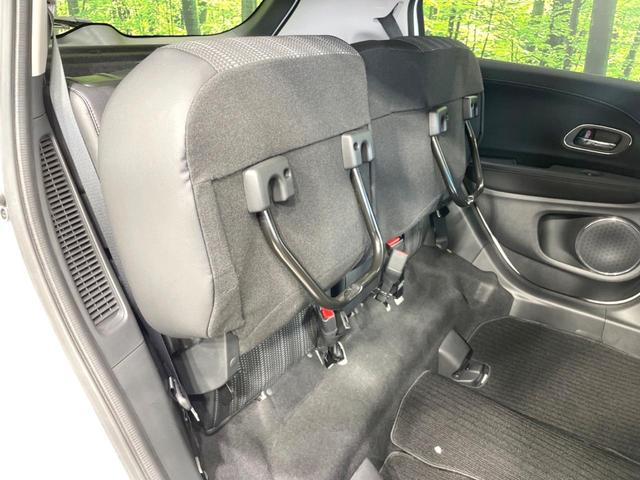 ヴェゼル ハイブリッドＺ　禁煙車　ＳＤナビ　バックカメラ　衝突軽減　ビルトインＥＴＣ　ハーフレザーシート　シートヒーター　スマートキー　ＬＥＤヘッド　クルコン　フルセグ　Ｂｌｕｅｔｏｏｔｈ　純正１７インチアルミ　オートライト（60枚目）