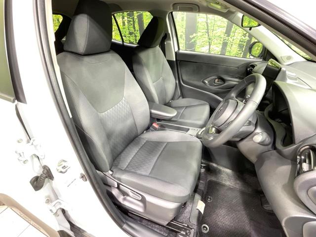 ヤリスクロス G 禁煙車 純正8型ナビ バックカメラ セーフティセンス ドラレコ ビルトインETC フルセグ レーダークルーズ コーナーセンサー スマートキー 純正16インチアルミ オートハイビーム オートエアコン(8枚目)