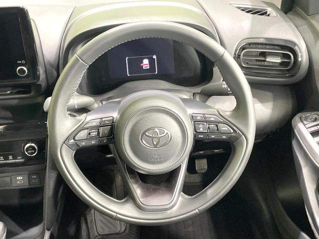 ヤリスクロス G 禁煙車 純正8型ナビ バックカメラ セーフティセンス ドラレコ ビルトインETC フルセグ レーダークルーズ コーナーセンサー スマートキー 純正16インチアルミ オートハイビーム オートエアコン(11枚目)