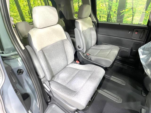 フリード エアー 登録済未使用車 両側電動ドア バックカメラ ホンダセンシング 8型ディスプレイ アダプティブクルーズ コーナーセンサー スマートキー LEDヘッド オートハイビーム オートエアコン Bluetooth(9枚目)