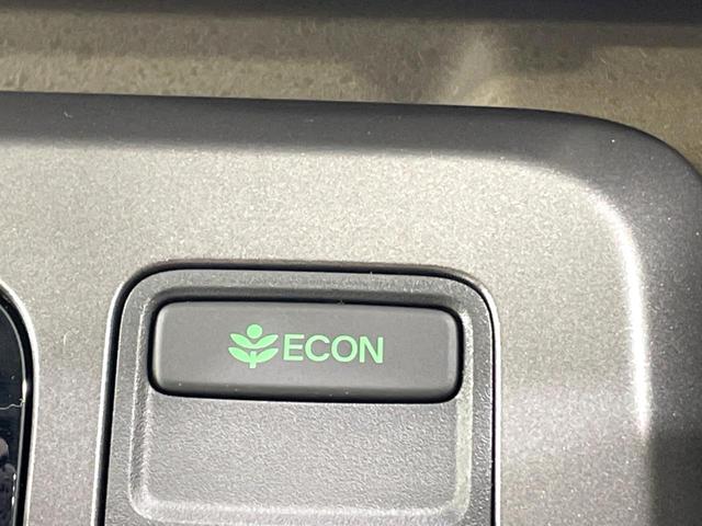 フリード エアー 登録済未使用車 両側電動ドア バックカメラ ホンダセンシング 8型ディスプレイ アダプティブクルーズ コーナーセンサー スマートキー LEDヘッド オートハイビーム オートエアコン Bluetooth(35枚目)