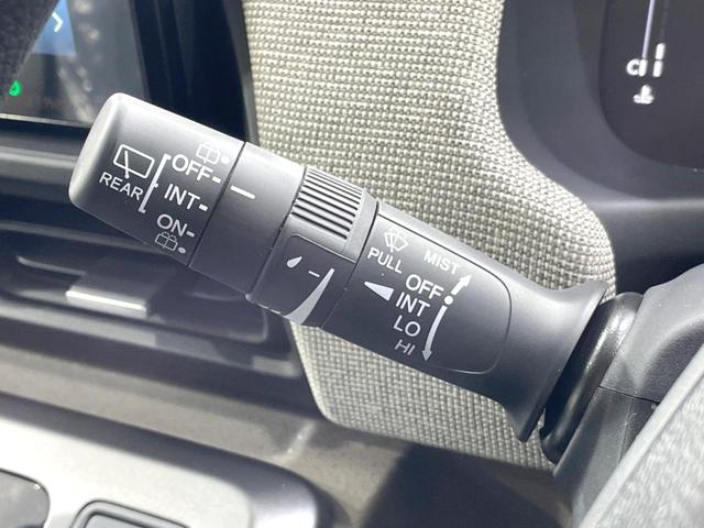 フリード エアー 登録済未使用車 両側電動ドア バックカメラ ホンダセンシング 8型ディスプレイ アダプティブクルーズ コーナーセンサー スマートキー LEDヘッド オートハイビーム オートエアコン Bluetooth(42枚目)