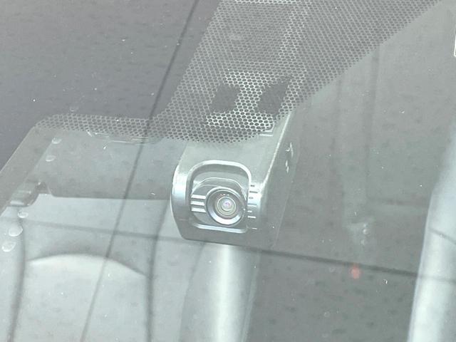 プリウス Sツーリングセレクション 禁煙車 モデリスタ 純正9型ナビ バックカメラ セーフティセンス ドラレコ ETC2.0 フルセグ レーダークルーズ レザー調シート シートヒーター スマートキー LEDヘッド 純正17インチアルミ(6枚目)