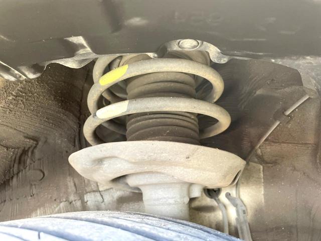 プリウス Sツーリングセレクション 禁煙車 モデリスタ 純正9型ナビ バックカメラ セーフティセンス ドラレコ ETC2.0 フルセグ レーダークルーズ レザー調シート シートヒーター スマートキー LEDヘッド 純正17インチアルミ(20枚目)