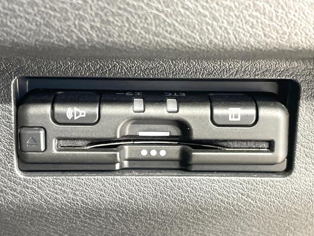 キックス X 禁煙車 プロパイロット 純正ナビ 全周囲カメラ 衝突軽減 ビルトインETC コーナーセンサー スマートキー LEDヘッド 純正17インチアルミ オートハイビーム オートライト オートエアコン(7枚目)