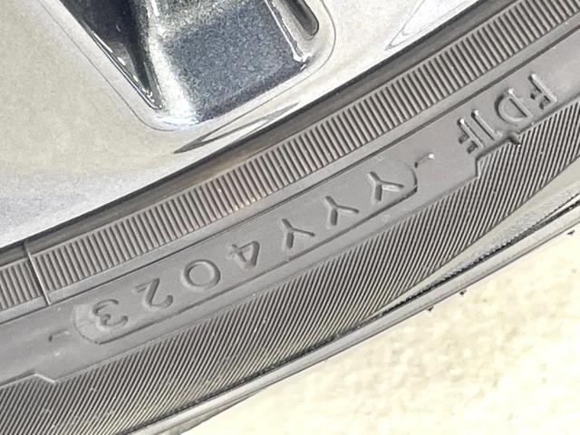 プリウス Z 禁煙車 モデリスタエアロ 純正12型ナビ 全周囲カメラ セーフティセンス ETC2.0 ドラレコ レーダークルーズ 電動リアゲート シートエアコン パワーシート コーナーセンサー LEDヘッド(27枚目)