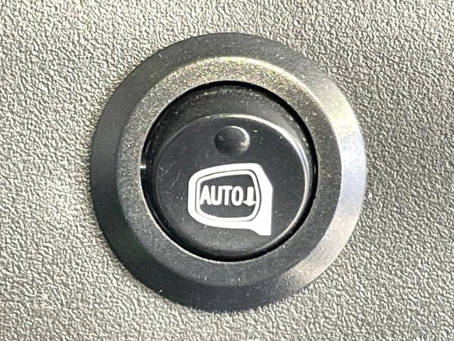 セレナ ハイウェイスター Jパッケージ 禁煙車 両側電動ドア 純正ナビ 後席モニター バックカメラ ビルトインETC スマートキー HIDヘッド クルコン 純正16インチアルミ オートライト オートエアコン Bluetooth CD(39枚目)