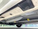 カスタムＧ　純正９型ナビ　全周囲カメラ　両側電動ドア　衝突軽減　ドラレコ　ＥＴＣ　禁煙車　レーダークルーズ　コーナーセンサー　シートヒーター　ＬＥＤヘッド　オートライト　オートエアコン　スマートキー　ＬＥＤフォグ（21枚目）