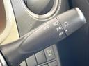 L 禁煙車 シートヒーター ETC CD オーディオ CVT アイドリングストップ パワーウインドウ リモコンキー ボディ同色アウトサイドドアハンドル 盗難防止装置 横滑り防止装置 衝突安全ボディ(42枚目)