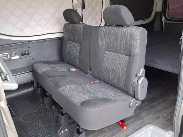 ＮＶ３５０キャラバンバン スーパーロングワイドＤＸ　４ＷＤ／大型ナビＴＶ／フリップダウンモニター／ＥＴＣ／アラウンドビューモニター／デジタルインナーミラー／ベッドキット／社外アルミ／ＬＥＤヘッドライト／キーレスエントリー／ハイルーフ（18枚目）