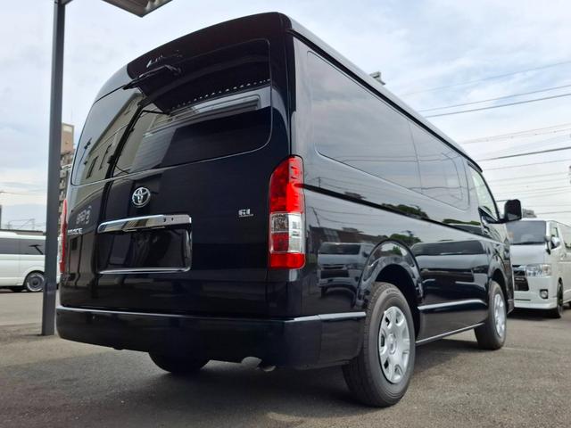ハイエースワゴン ＧＬ　４ＷＤ／登録済未使用車／４列１０人乗り／パノラミックビューモニター／デジタルインナーミラー／パワースライドドア（11枚目）