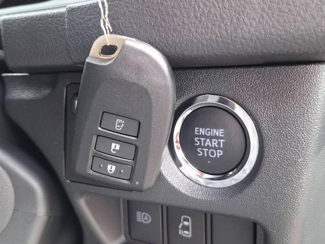 ハイエースワゴン ＧＬ　４ＷＤ／登録済未使用車／４列１０人乗り／パノラミックビューモニター／デジタルインナーミラー／パワースライドドア（18枚目）