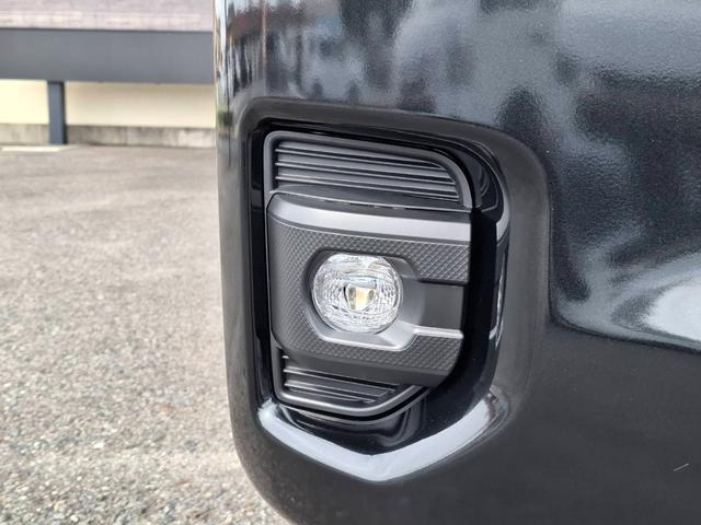 ハイエースワゴン ＧＬ　４ＷＤ／登録済未使用車／４列１０人乗り／パノラミックビューモニター／デジタルインナーミラー／パワースライドドア（31枚目）