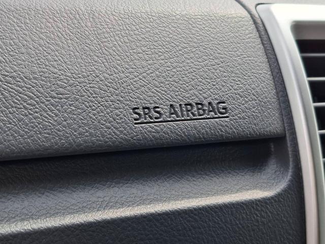 ハイエースワゴン ＧＬ　４ＷＤ／登録済未使用車／４列１０人乗り／パノラミックビューモニター／デジタルインナーミラー／パワースライドドア（50枚目）