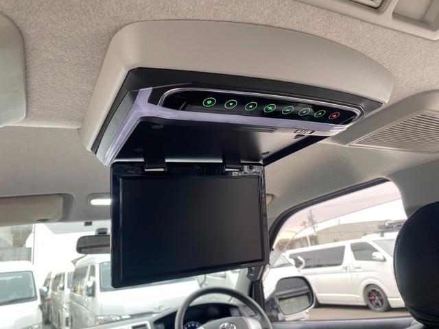ハイエースバン ロングスーパーＧＬ　ローダウン／コブラエアロ／社外アルミ／ＧＲ８シートカバー／ナビＴＶ／ＥＴＣ車載器／フリップダウンモニター／ＬＥＤテールランプ／スマートキー＆プッシュスタート／ＡＣ１００Ｖ電源／ＬＥＤヘッドライト（3枚目）