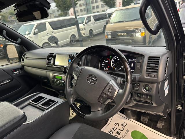 ハイエースバン スーパーGL ダークプライムII ナビTV/Bカメラ/パワスラ/ベッドキット/GR8オリジナルセンターコンソール/LEDヘッドライト/スマートキー(43枚目)