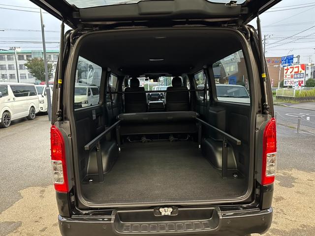 ハイエースバン スーパーGL ダークプライムII ナビTV/Bカメラ/パワスラ/ベッドキット/GR8オリジナルセンターコンソール/LEDヘッドライト/スマートキー(57枚目)