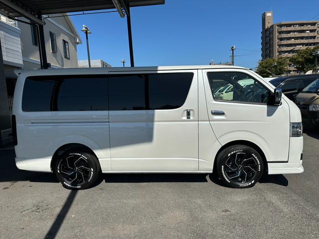 ハイエースバン スーパーGL ダークプライムII BIG-Xナビ/全方位カメラ/デジタルインナミラー/両側パワスラ/ベッドキット/GR8コンソール/天吊りモニター(24枚目)