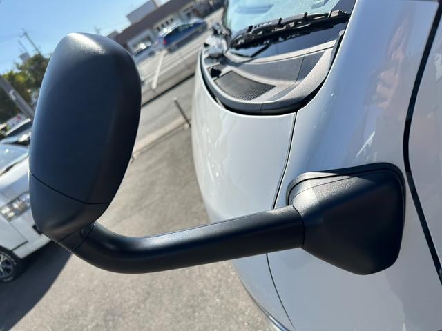 ハイエースバン スーパーGL ダークプライムII BIG-Xナビ/全方位カメラ/デジタルインナミラー/両側パワスラ/ベッドキット/GR8コンソール/天吊りモニター(25枚目)