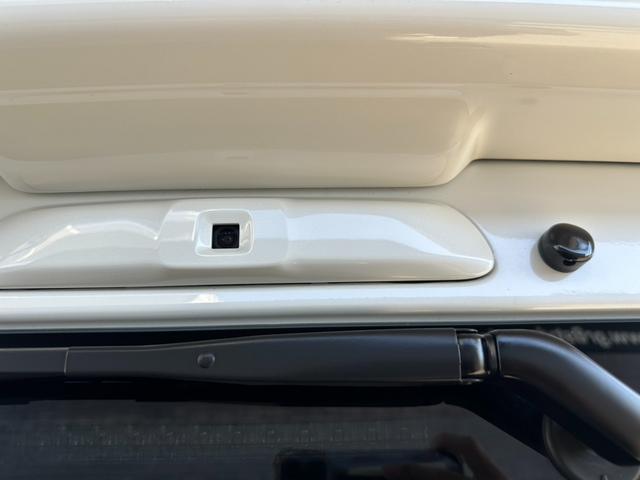 ハイエースバン スーパーGL ダークプライムII BIG-Xナビ/全方位カメラ/デジタルインナミラー/両側パワスラ/ベッドキット/GR8コンソール/天吊りモニター(34枚目)