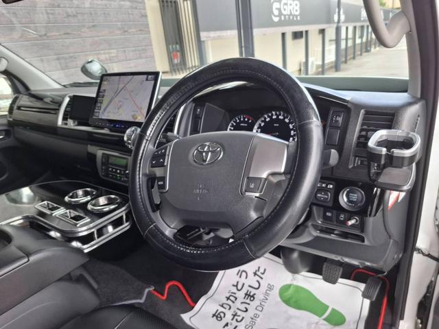 ハイエースワゴン GL 4WD/BIG-Xナビ/Bカメラ/天吊りモニタ/4列10人乗/社外アルミ/スマートキー/パワスラ/ベッドキット(43枚目)