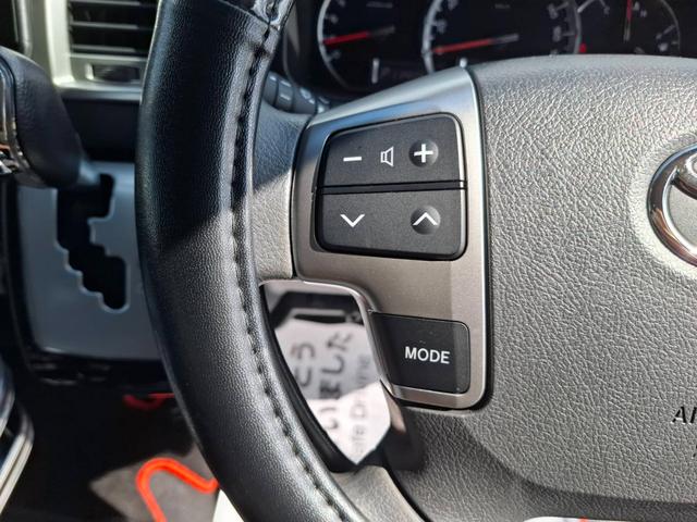 ハイエースワゴン GL 4WD/BIG-Xナビ/Bカメラ/天吊りモニタ/4列10人乗/社外アルミ/スマートキー/パワスラ/ベッドキット(47枚目)