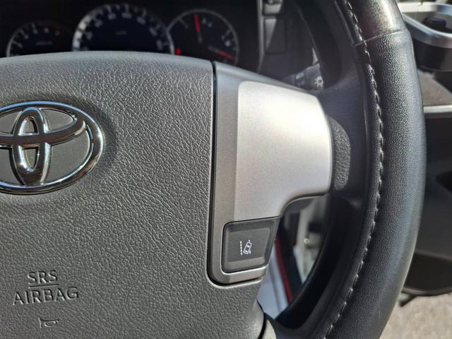 ハイエースワゴン GL 4WD/BIG-Xナビ/Bカメラ/天吊りモニタ/4列10人乗/社外アルミ/スマートキー/パワスラ/ベッドキット(48枚目)