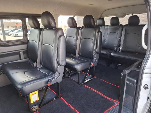 ハイエースワゴン GL 4WD/BIG-Xナビ/Bカメラ/天吊りモニタ/4列10人乗/社外アルミ/スマートキー/パワスラ/ベッドキット(56枚目)