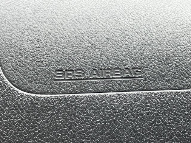 タウンエースバン GL アルトピアーノキャンパー/10inディスプレイオーディオ/ETC/バックモニター/キーレスエントリー/ネッドキット/サブバッテリー/外部電源/社外アルミ/テーブル/Wエアバック/両側スライドドア(15枚目)