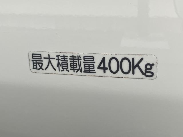 タウンエースバン GL アルトピアーノキャンパー/10inディスプレイオーディオ/ETC/バックモニター/キーレスエントリー/ネッドキット/サブバッテリー/外部電源/社外アルミ/テーブル/Wエアバック/両側スライドドア(37枚目)