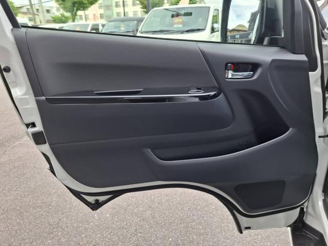 TOYOTA HIACE VAN LONG SUPER GL DARK PRIME S