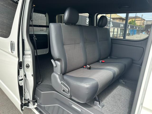 TOYOTA HIACE VAN LONG SUPER GL DARK PRIME S