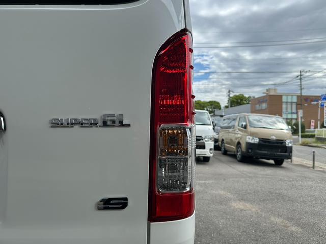 TOYOTA HIACE VAN LONG SUPER GL DARK PRIME S