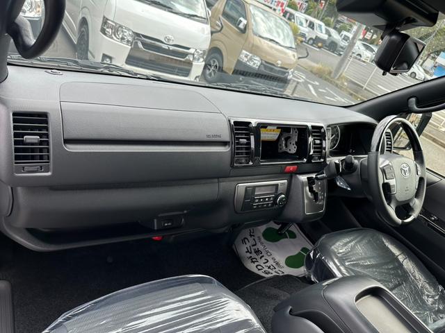 TOYOTA HIACE VAN LONG SUPER GL DARK PRIME S
